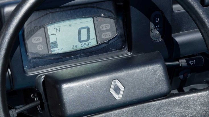 Renault e-Plein Air elektromos koncepcióautó műszerfal