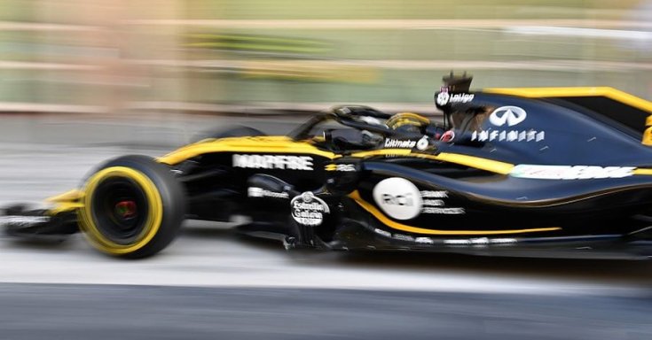 Száguldó Renault