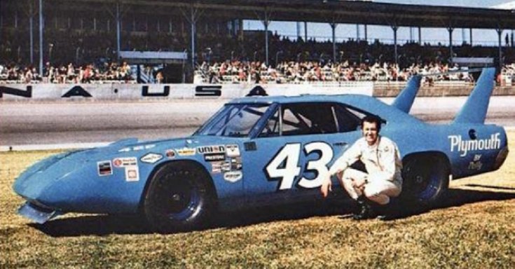 1970 Plymouth Superbird, kék, elölnézet, jobbról