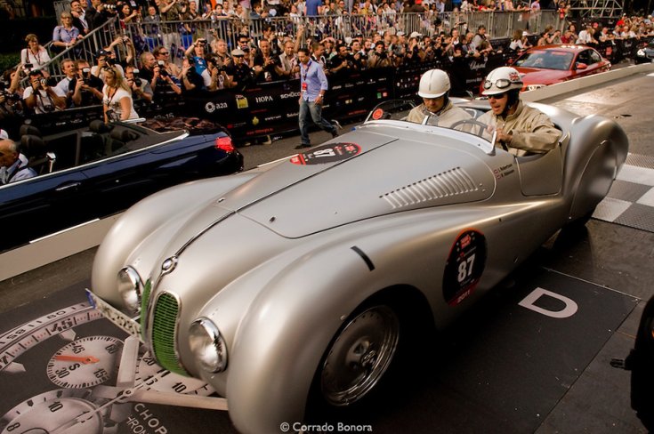 Rowan Atkinson BMW 328-asa
