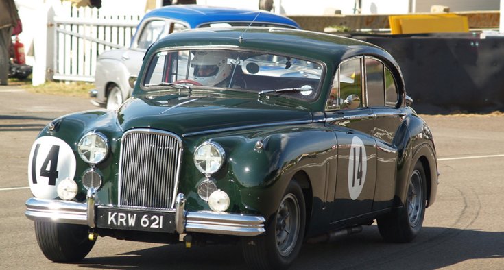 Rowan Atkinson Jaguar Mark 7-ese