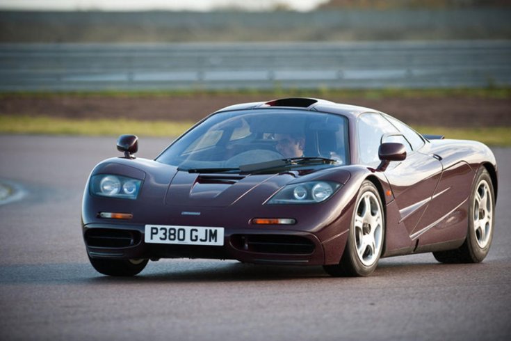 Rowan Atkinson McLaren F1-ese