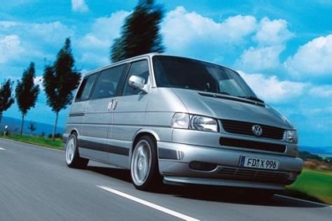 RUF VW T4 az úton, féloldalról