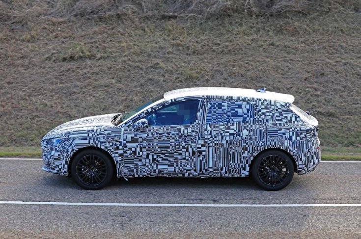 SEAT Leon 2019 oldala