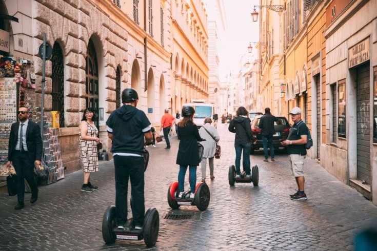 Segway-ek Róma utcáin