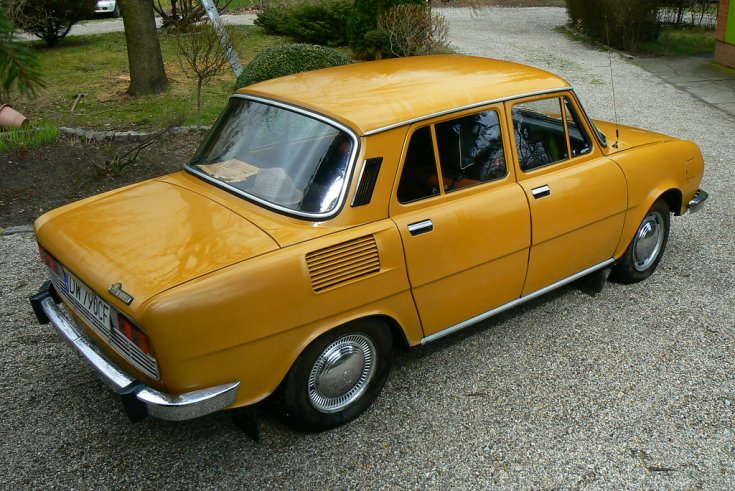 Skoda 100L