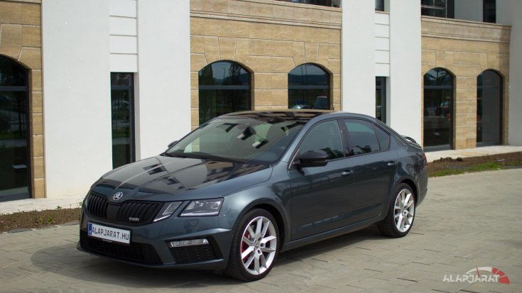 Skoda Octavia RS teszt