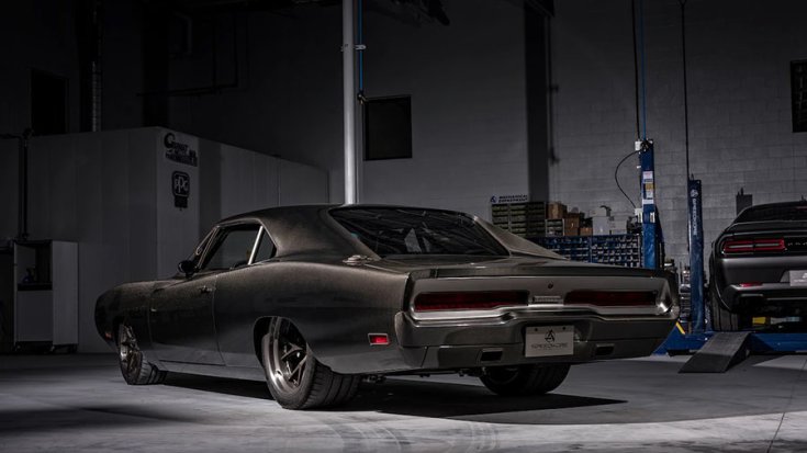 Speedkore Dodge Charger tuning hátulról