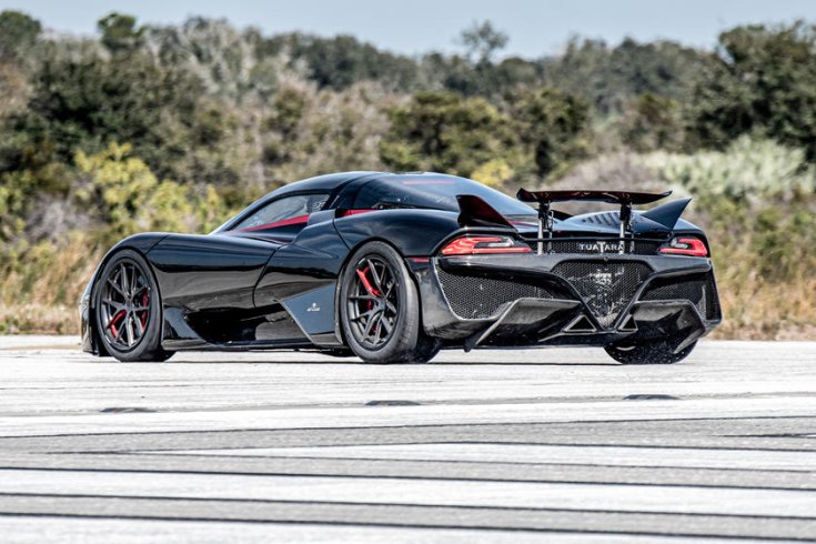 SSC Tuatara hátulról