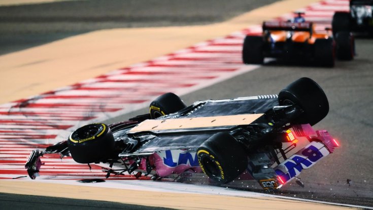 Lance Stroll fejreállva Bahreinben