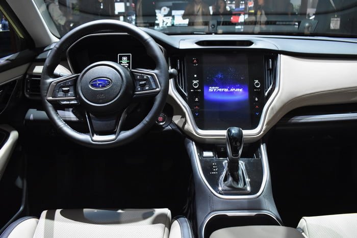 Subaru Outback 2020 belső