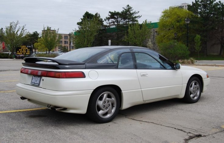 Subaru SVX hátulról