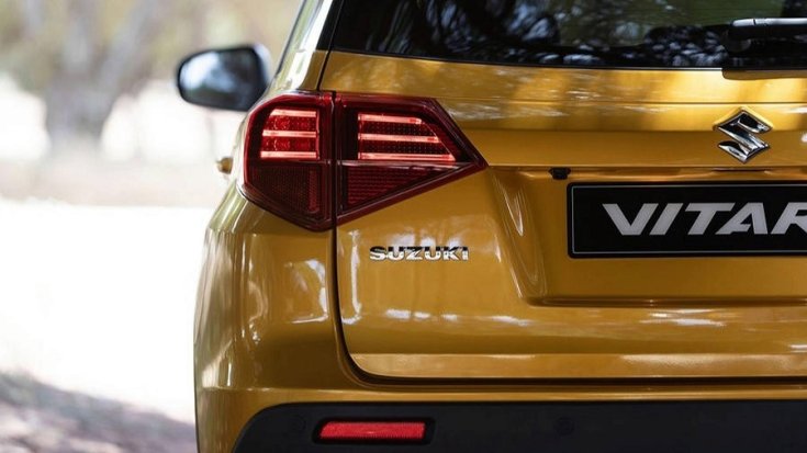 2019-es Suzuki Vitara hátsó lámpa