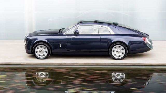 Rolls-Royce Sweptail oldalról