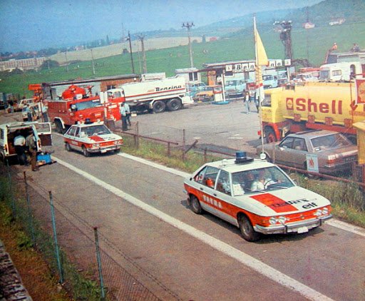 Tatra 623 autók a Hungaroringen, féloldalról