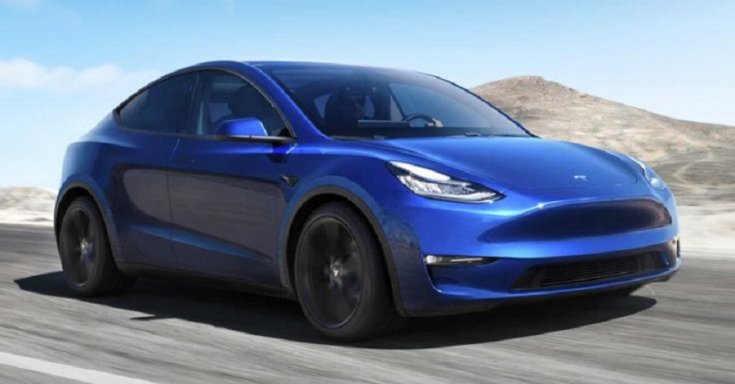 Tesla Model Y elölről