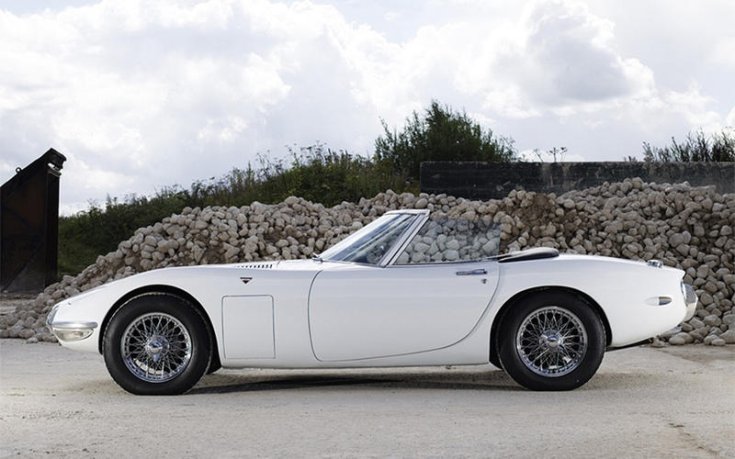 Toyota 2000GT Convertible James Bond