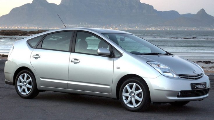 Toyota Prius 1,5 HSD 2. generáció