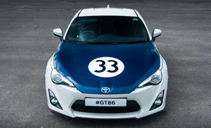 Toyota GT86 a Shelby 2000GT mintájára