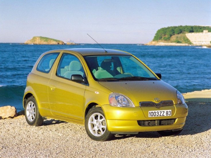 Toyota Yaris XP10