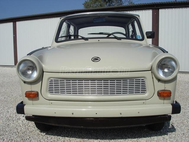 Trabant 601 S törtfehér