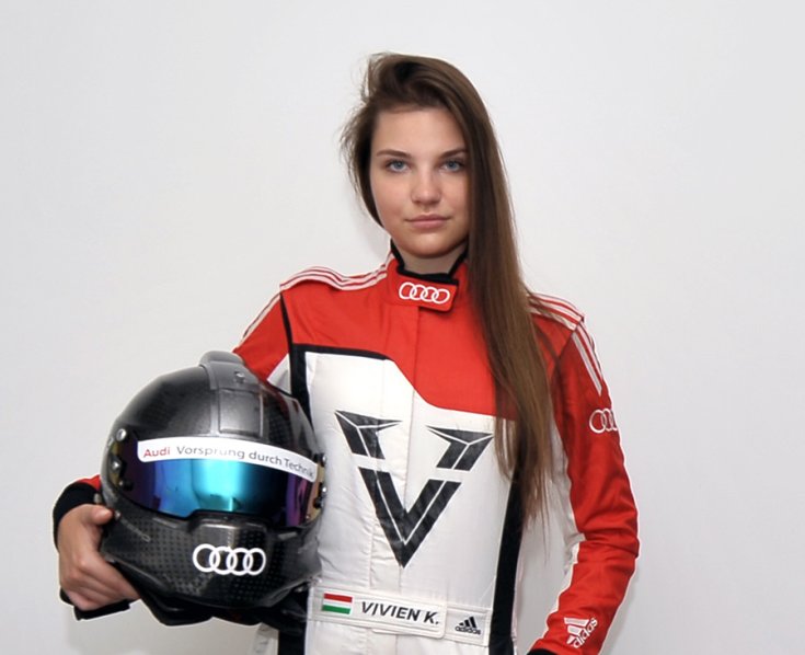 Keszthelyi Vivien portréja