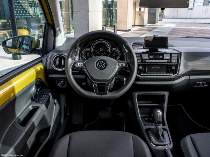 Volkswagen e-Up 2020 beltér