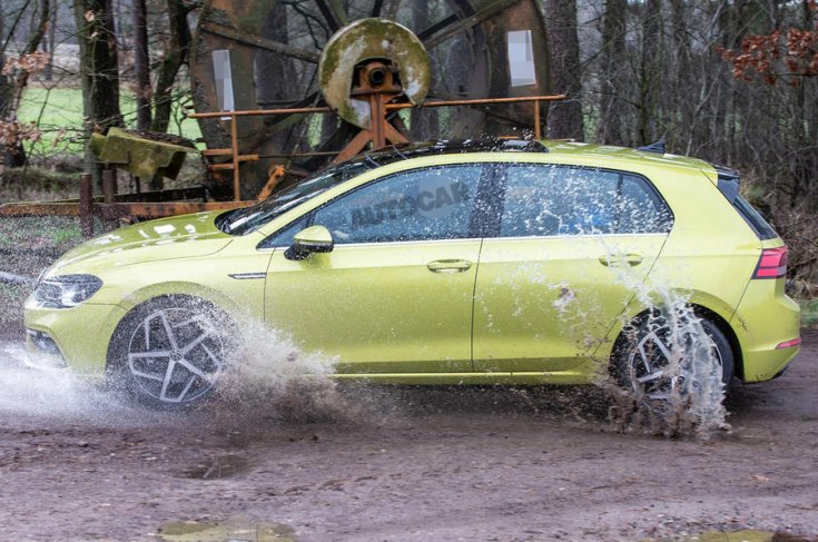 Volkswagen Golf Mk8 tesztelés Németországban