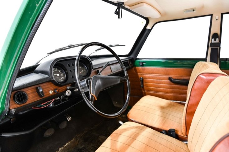 1980 Wartburg 353, zöld, műszerfal, elölnézet, oldalnézet, balról