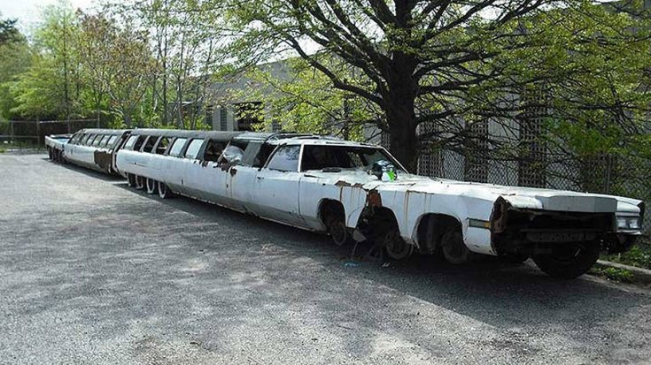 A Cadillac Eldorado alapú limuzin rozsdás állapotában
