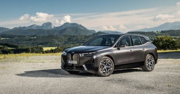 Kiderült, mit tud a BMW iX a jávorszarvas-teszten - VIDEÓ
