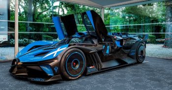Batmobile-nak is elmenne a most lencsevégre kapott Bugatti Bolide - VIDEÓ