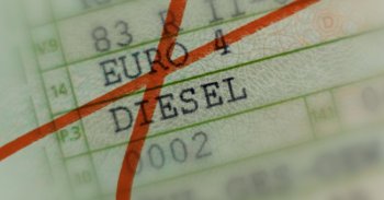 Brüsszelben már az Euro 4-es dízeleket sem látják szívesen