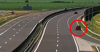 Forgalommal szemben közlekedett egy autós az M30-ason – VIDEÓ