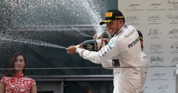 Marc Surer: Hamiltont eddig elkényeztette a Mercedes