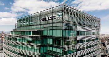 Hivatalos: Lezár egy korszakot a Nissan a történelmében