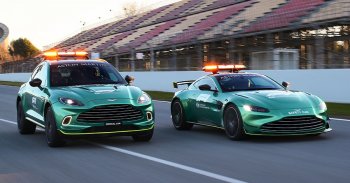 F1: bemutatták az Aston Martin 2022-es biztonsági autóit
