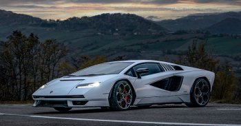 2023-tól minden új Lamborghini hibrid vagy elektromos lesz
