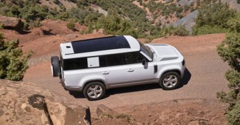 8 üléssel, egyelőre V8 nélkül: íme a Land Rover Defender 130