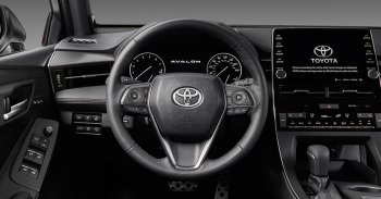 A közlekedés biztonságát javítaná a Toyota felfújódó kormánya