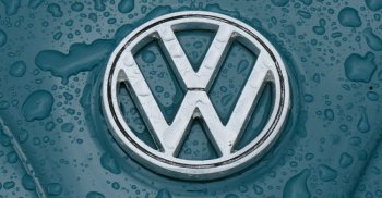 Alternatív energiaellátásra vált a Volkswagen a központi gyárában