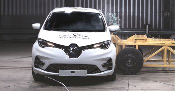 Törésteszt tragikus eredménnyel: bajban a Dacia Spring Electric és a Renault Zoe? - VIDEÓ