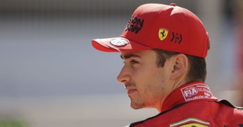 F1: 45 futam után újra nyert a Ferrari, számos érdekességet hozott a szezonnyitó