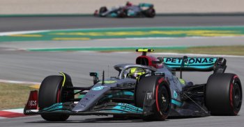 Szivárványszínű logót fog használni a Mercedes F1-es csapata a következő futamokon