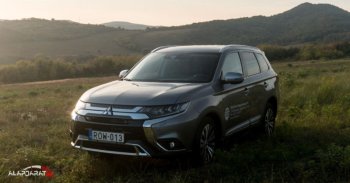 Nagycsaládosoknak: Mitsubishi Outlandert 2.0 MIVEC CVT AWD 7 üléssel – Teszt + Videó
