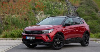 A mértéktartó: Opel Grandland 1.2 Turbo 2022 – Teszt