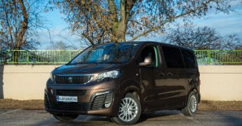 Akár egy kosárcsapatnak is elég: Peugeot Traveller 2.0 BlueHDi L2 (2019) – Teszt
