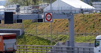 Szigorú sebességhatárok azonnali bevezetését követelik a zöldek Németországban