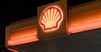 Kirúgták a kaliforniai Shell töltőállomás vezetőjét, miután 69 centért engedte tankolni az autósokat