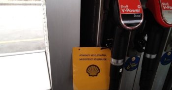 Több mint 100 benzinkúton vezet be tankolási limitet a Shell